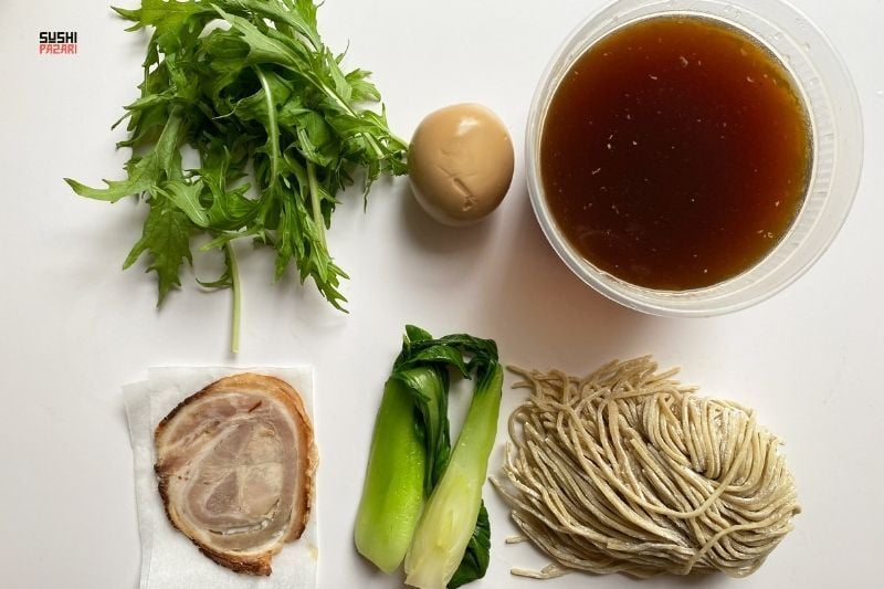 Evde Ramen Yapmak İçin Hangi Malzemeler Gerekli?