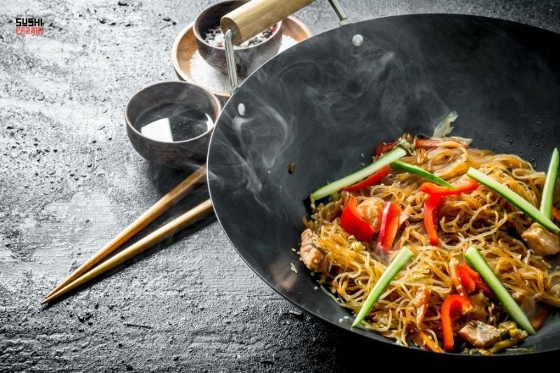 Wok Tavasının Sırrı: Hangi Yemeklerde Kullanılmalı?